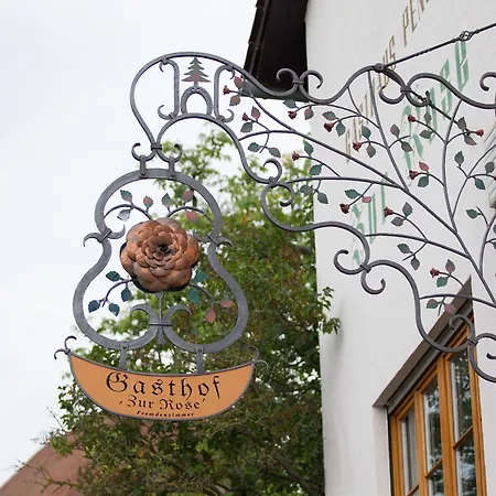Hotell Zur Rose Weinheim